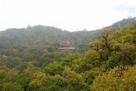 背靠山|背山面水的风水理念讲究